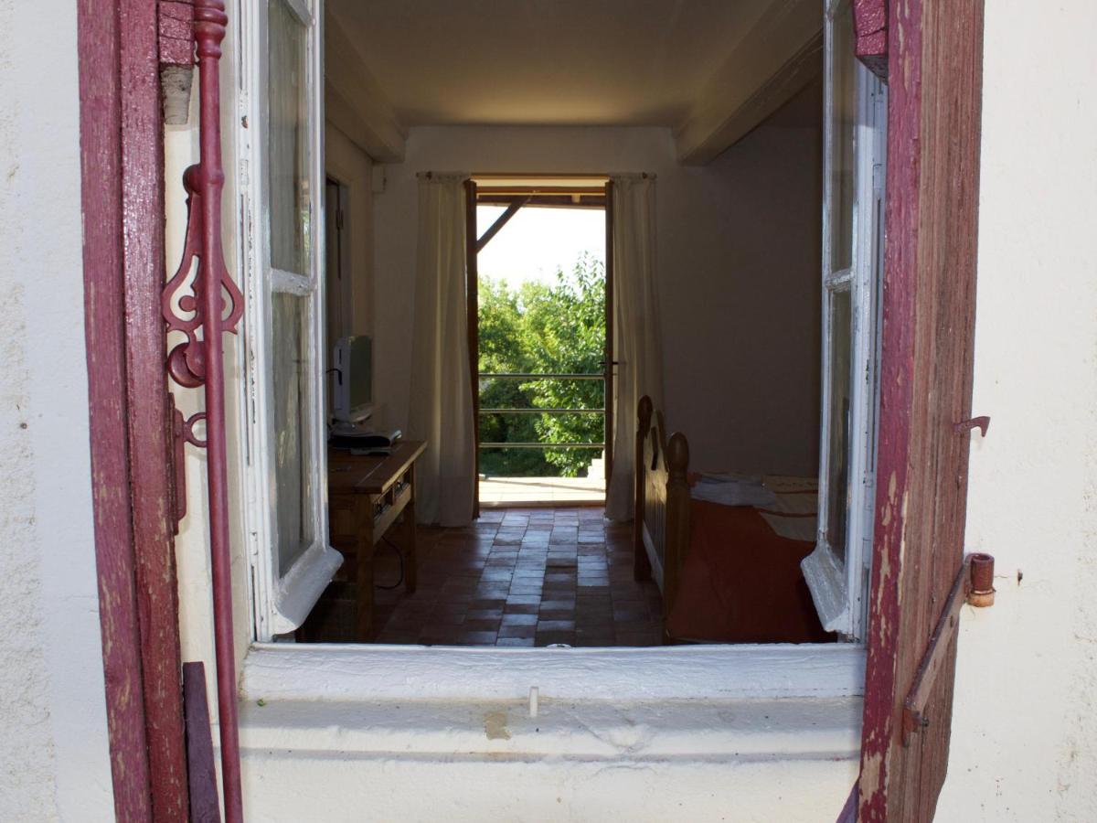 Ancienne Ecole Bed & Breakfast Cazaux-Villecomtal Exterior foto