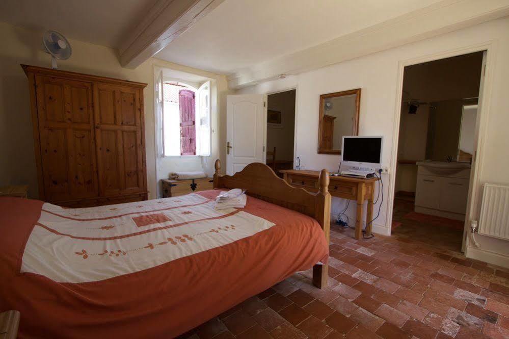 Ancienne Ecole Bed & Breakfast Cazaux-Villecomtal Exterior foto